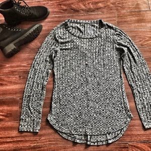 No boundaries long sleeve